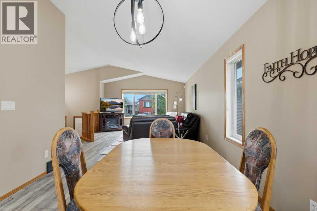 300 Lancaster Drive — photo 13