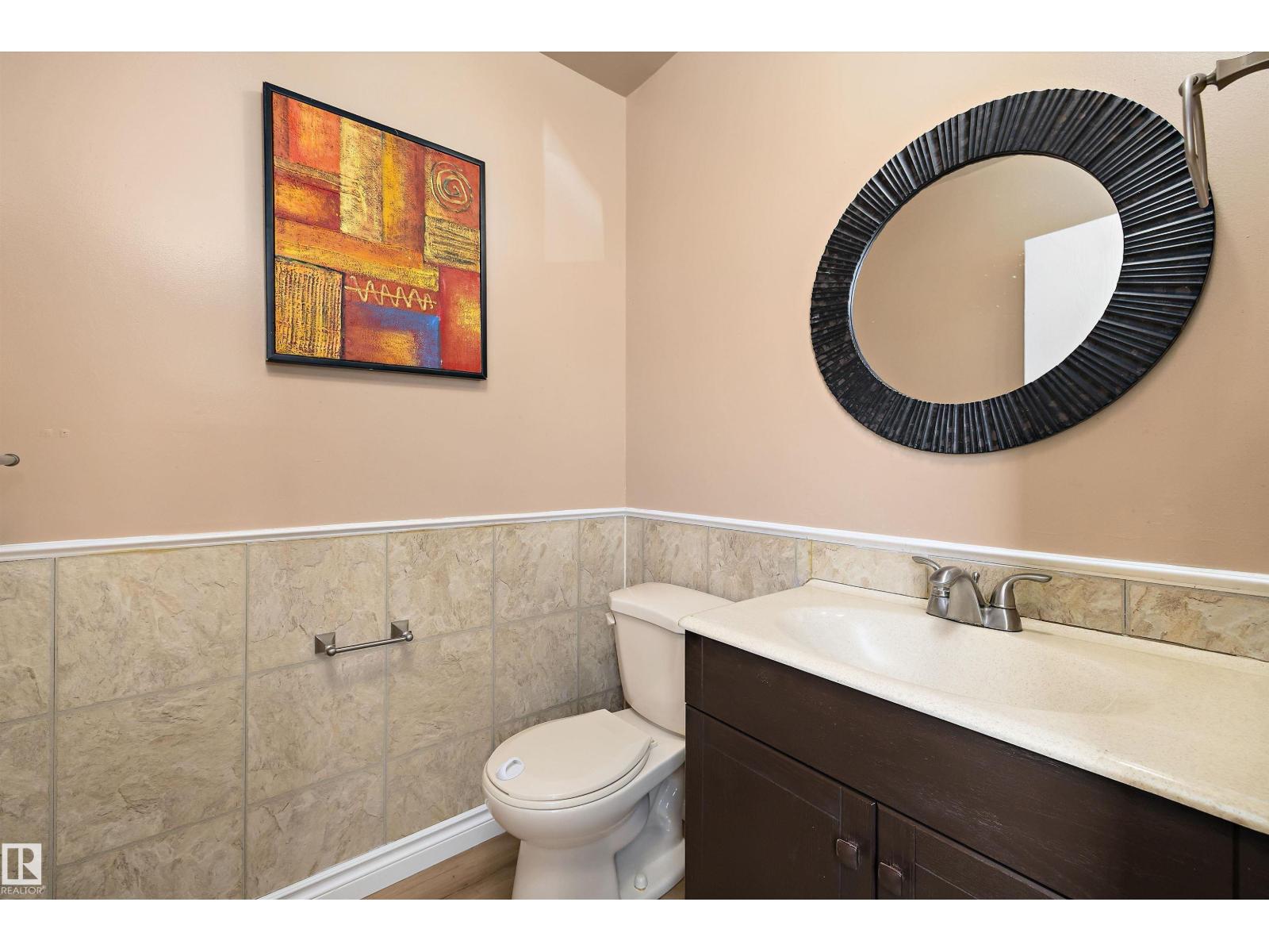 17423 92 AV NW - 6