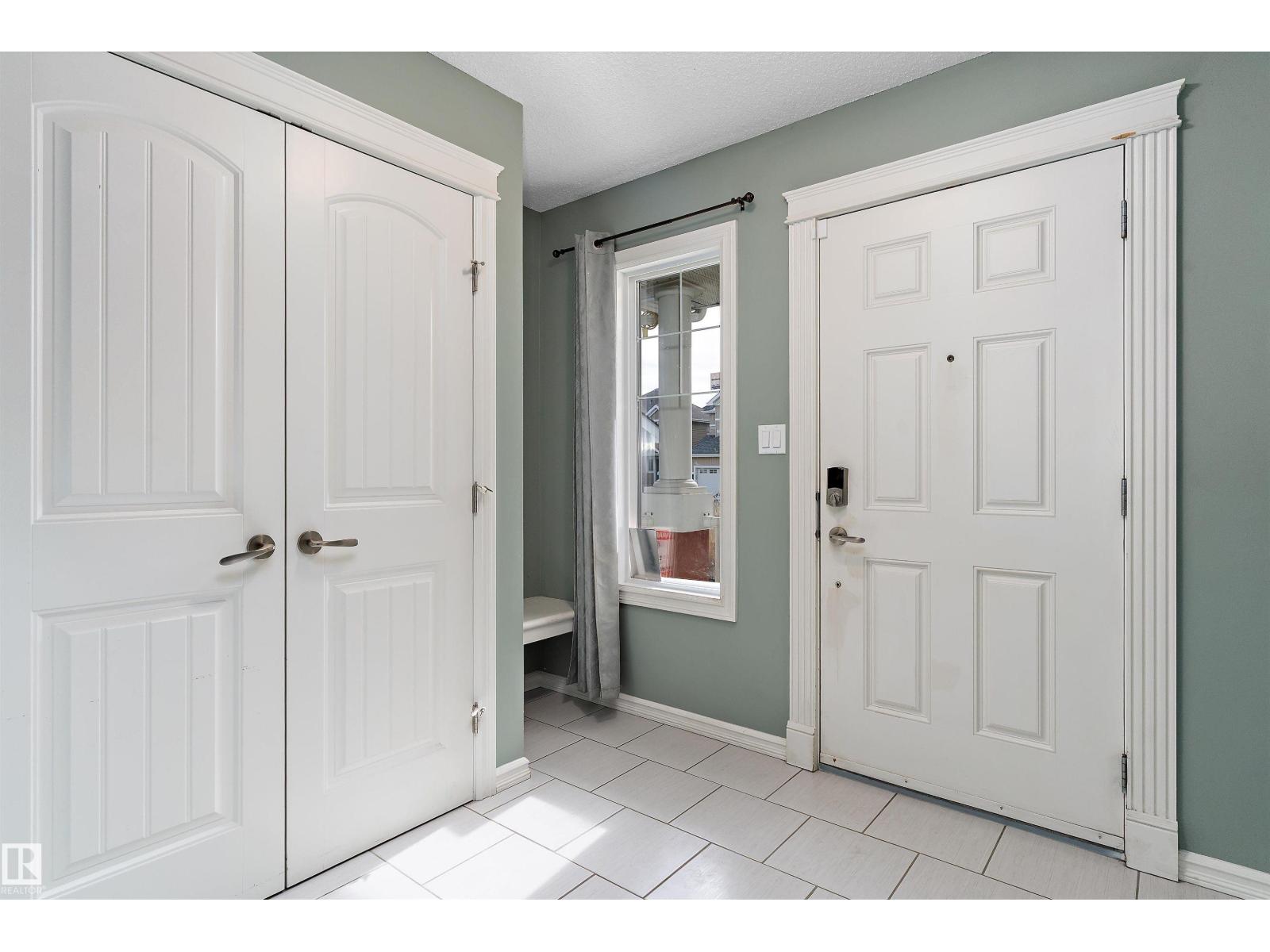 1332 72 ST SW - photo 4