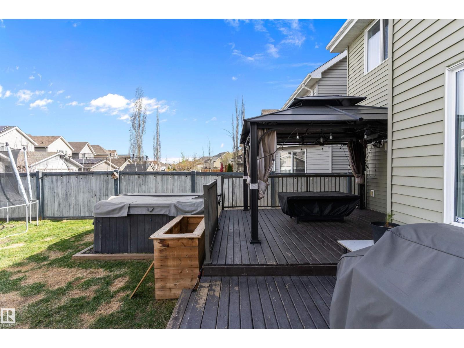 1332 72 ST SW — photo 38