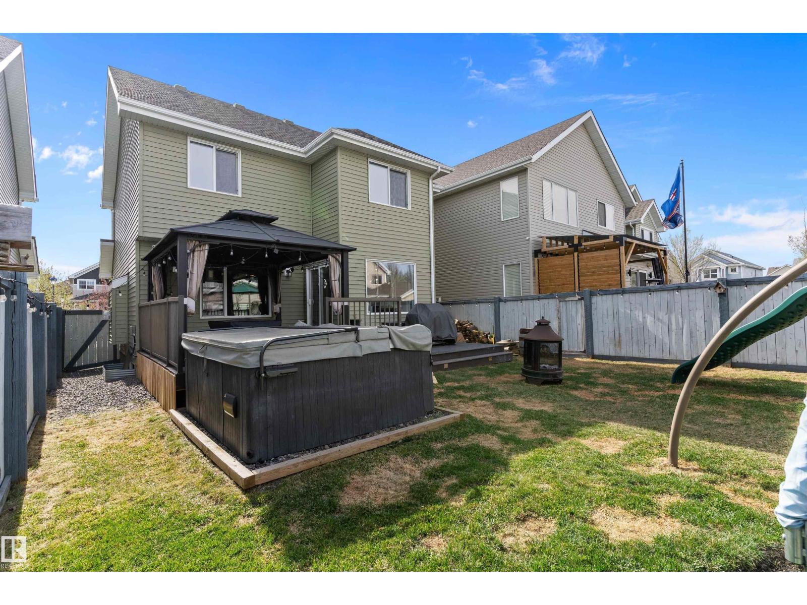 1332 72 ST SW — photo 42