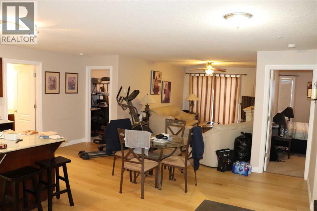 #305 5037 7 Avenue - 14