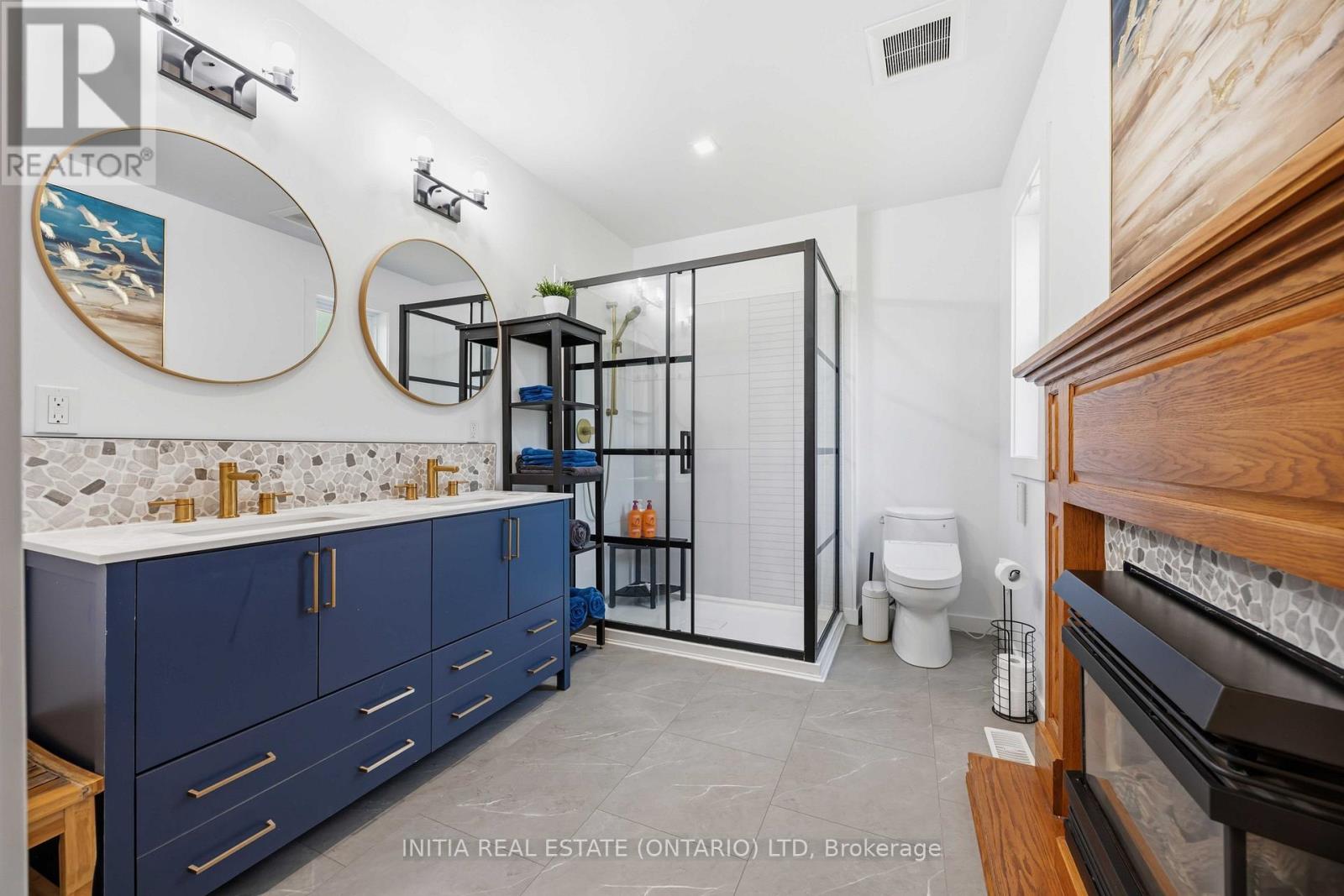 6052 COURTRIGHT LINE - 20