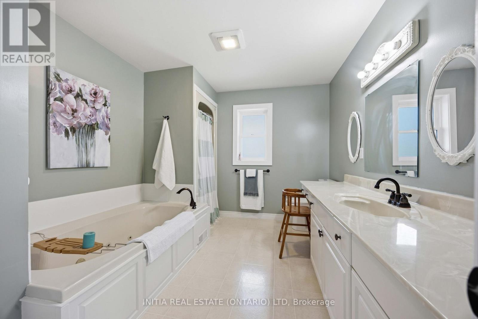 6052 COURTRIGHT LINE - 34