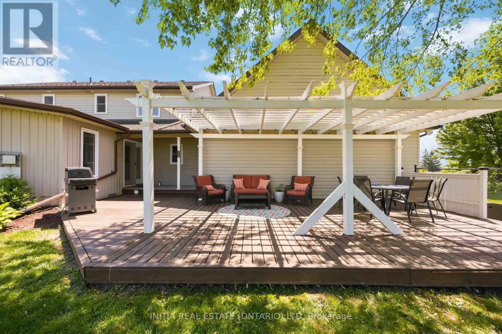 6052 COURTRIGHT LINE - 44