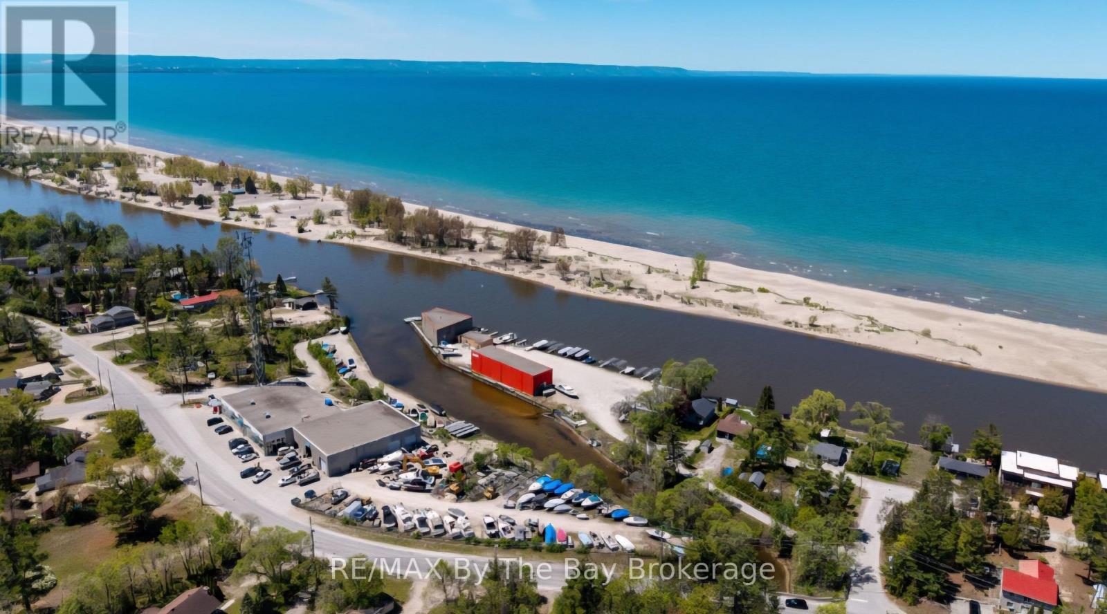 30 SHORE LINE E, Wasaga Beach — photo 2
