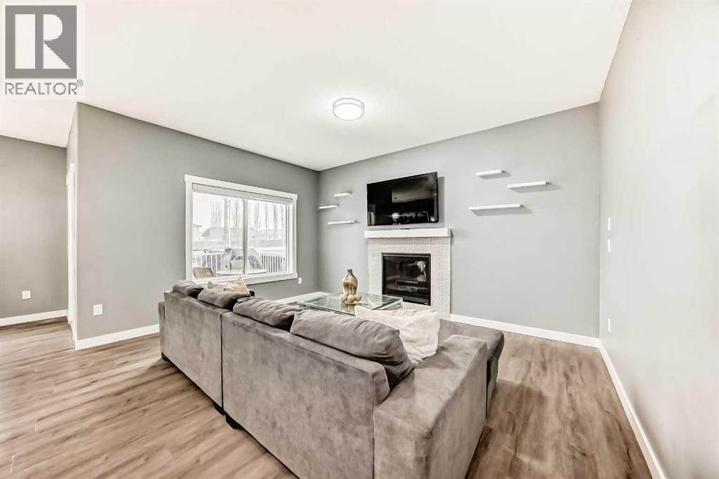 753 Edgefield Crescent — photo 10