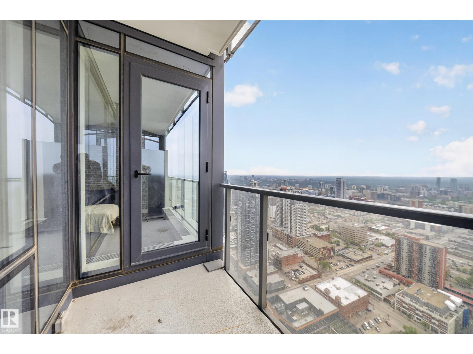 #4007 10360 102 ST NW - 19