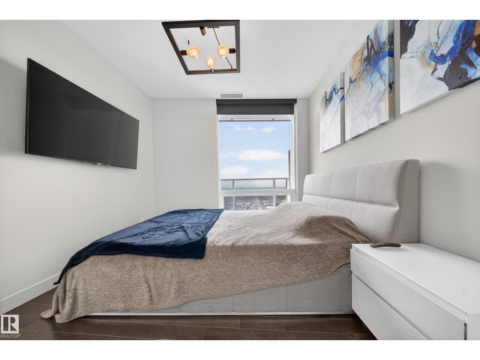 #4007 10360 102 ST NW - 22