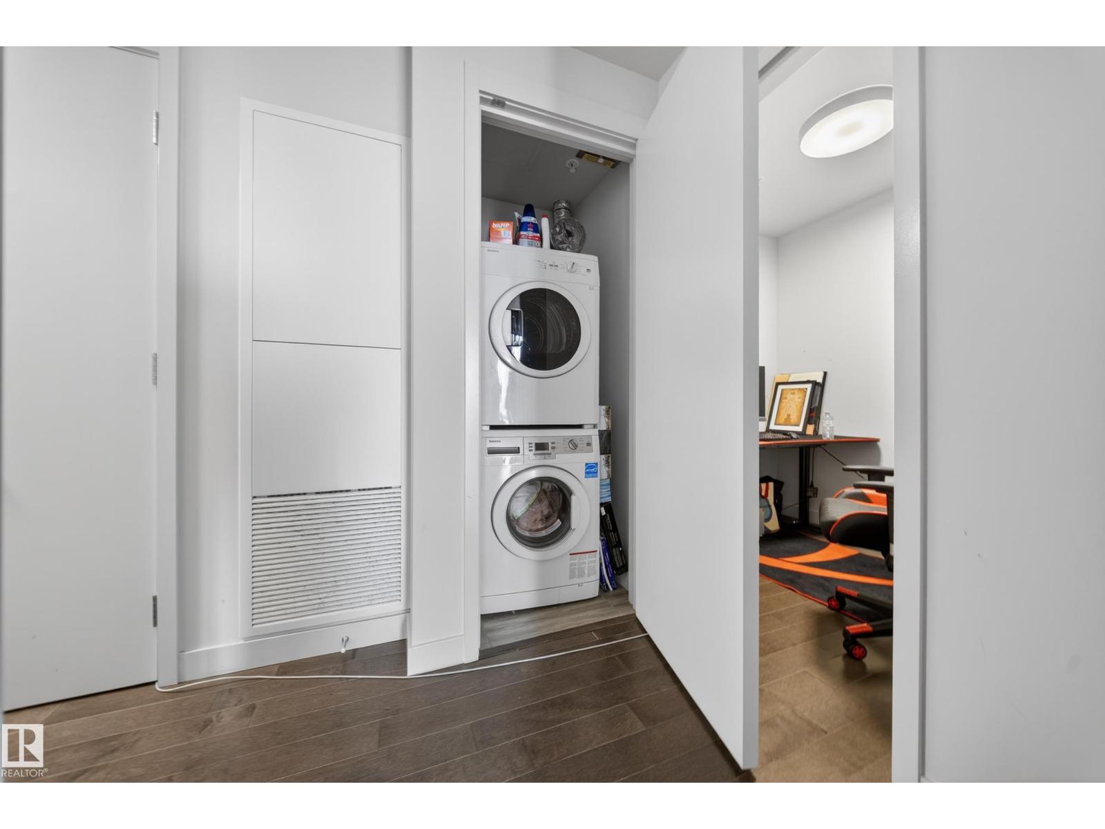 #4007 10360 102 ST NW - 27