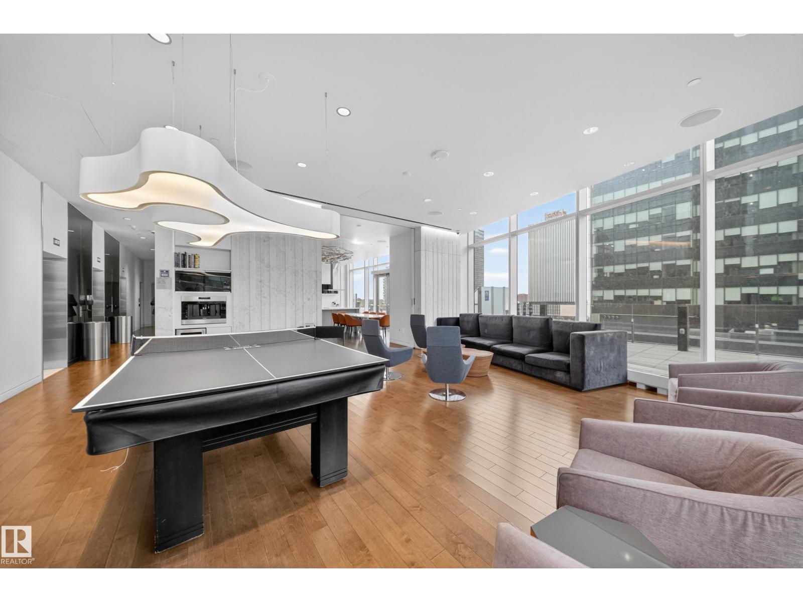#4007 10360 102 ST NW - 36