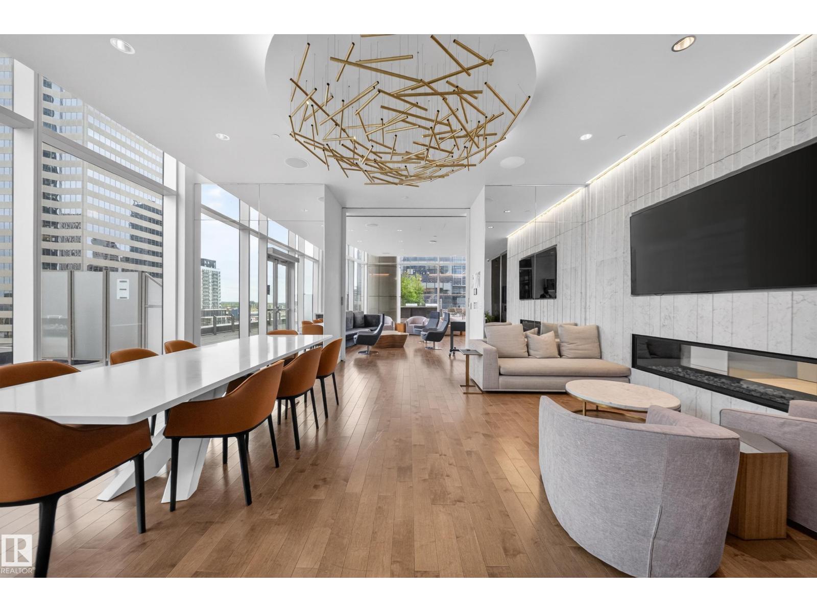#4007 10360 102 ST NW - 38