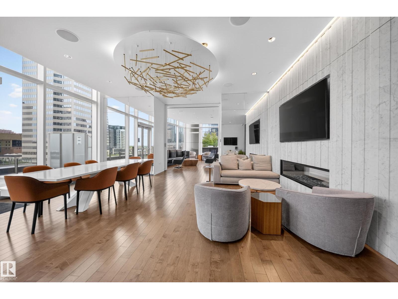 #4007 10360 102 ST NW - 39