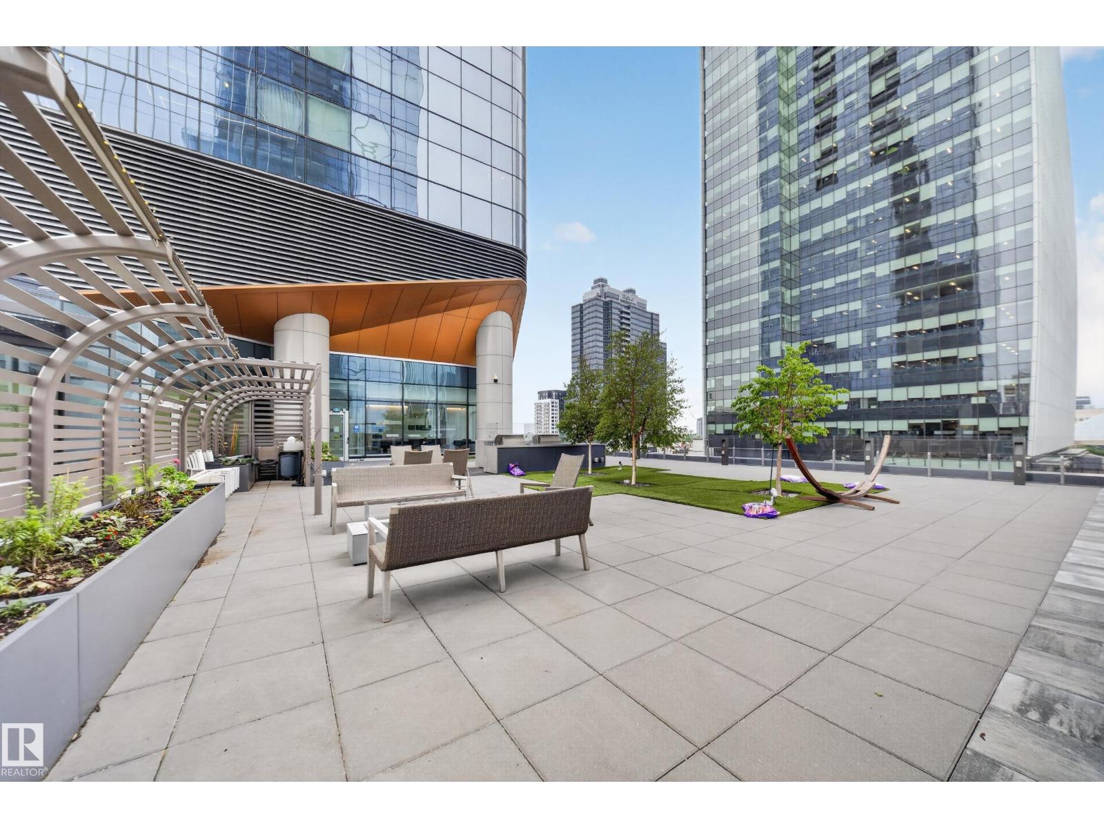 #4007 10360 102 ST NW - 41