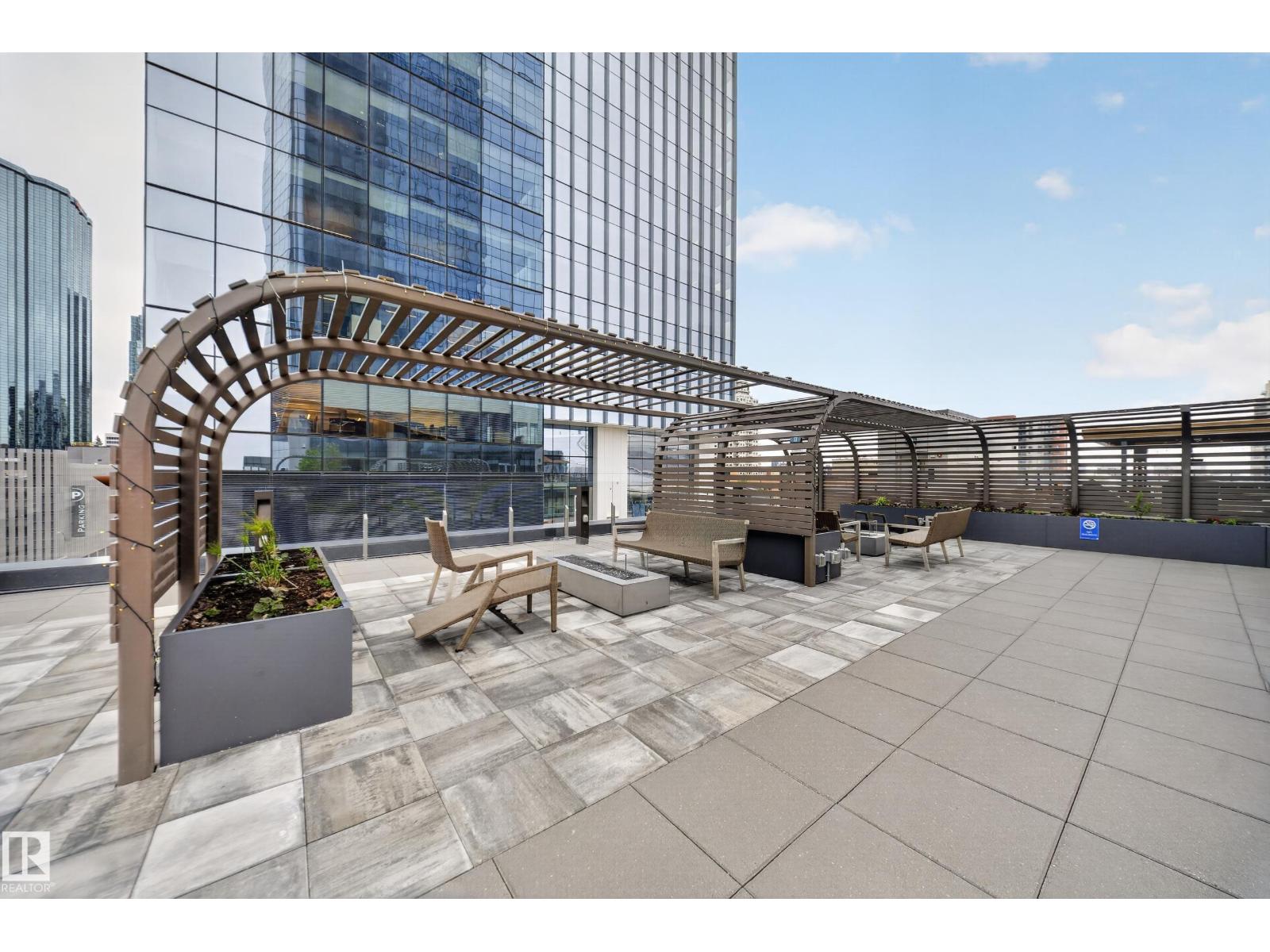 #4007 10360 102 ST NW - 42