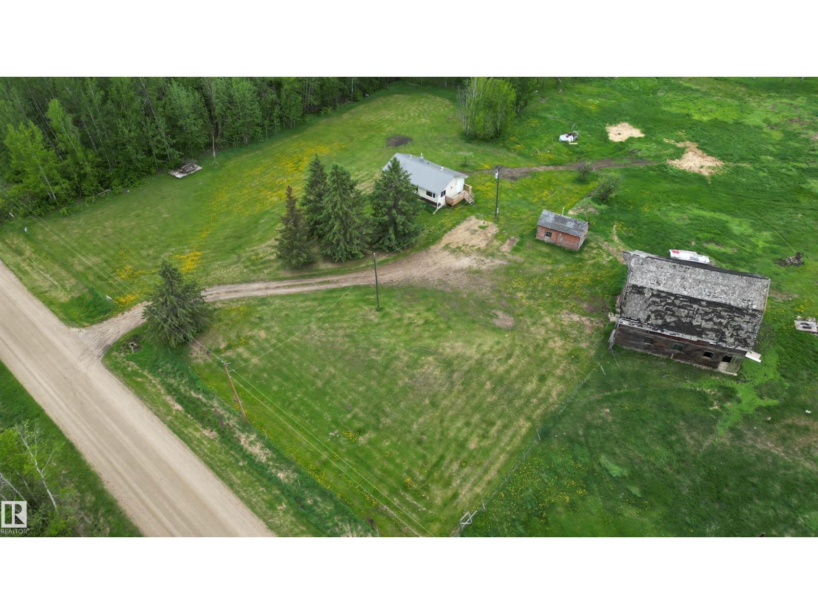 4216 Twp Rd 564 - 1