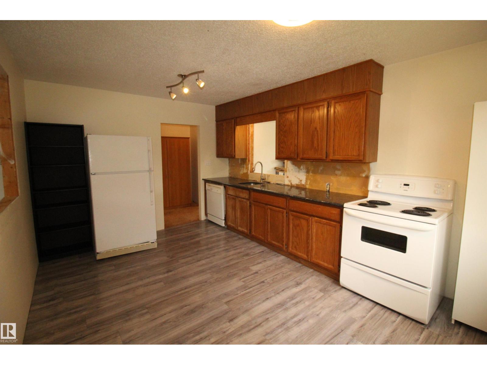4216 Twp Rd 564 - 13