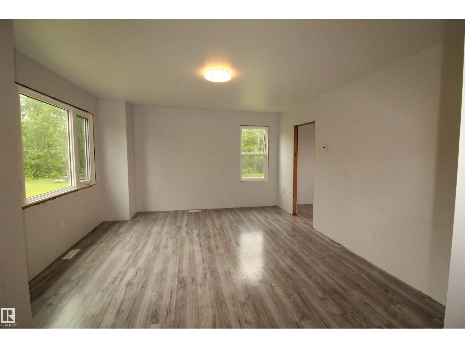 4216 Twp Rd 564 - 14