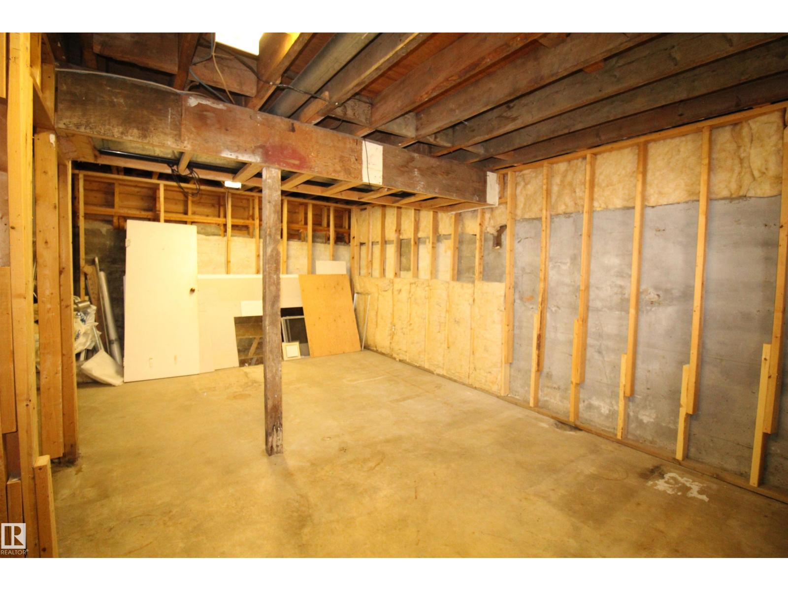 4216 Twp Rd 564 - 21