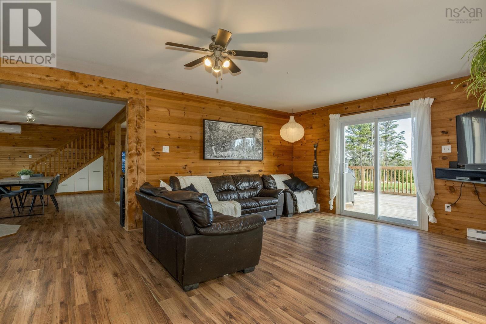 2741 Ostrea Lake Road - 9