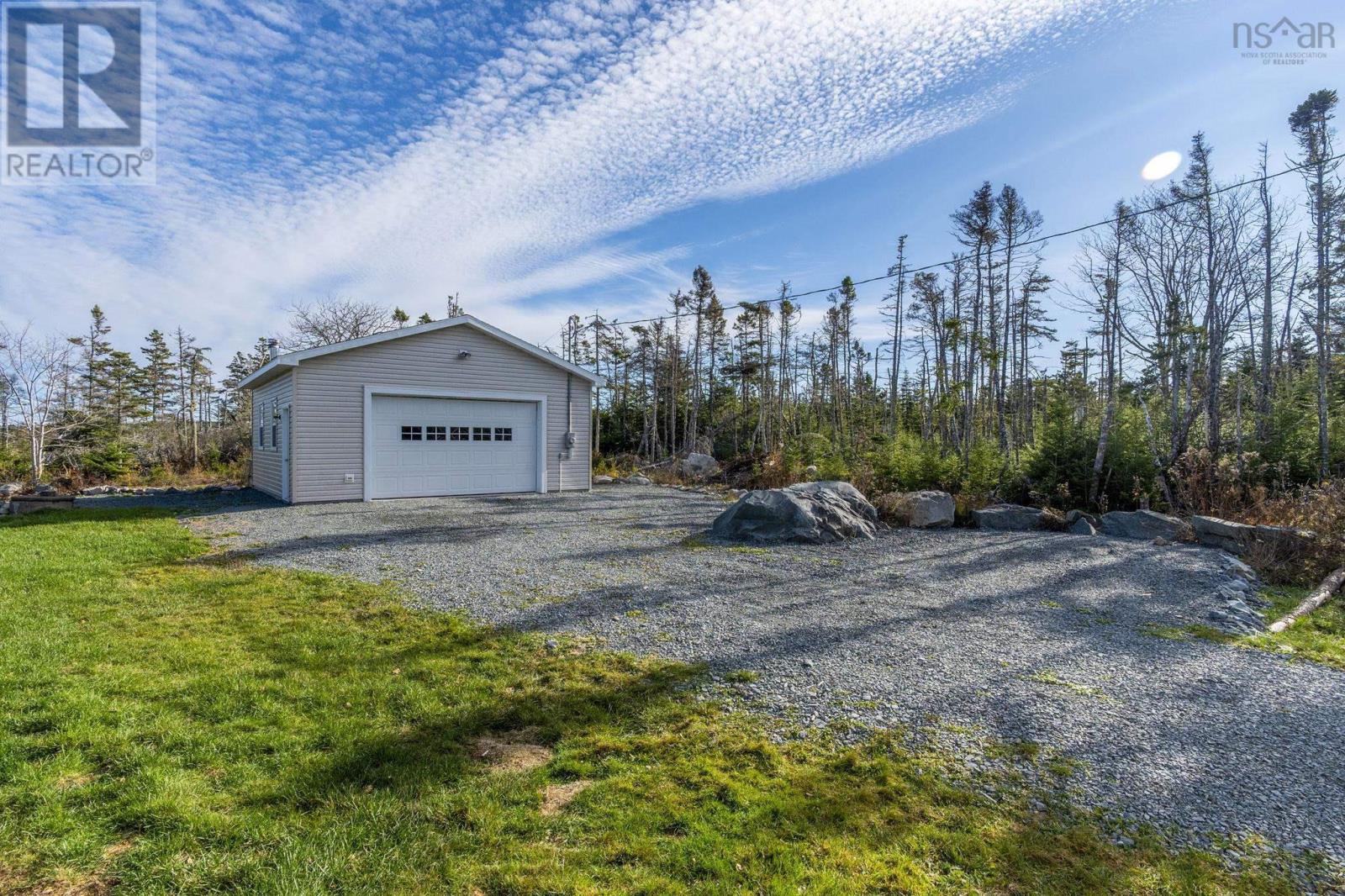 2741 Ostrea Lake Road - 36