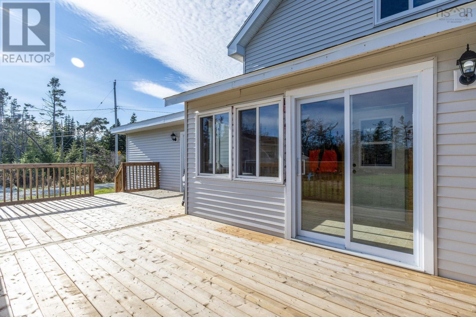2741 Ostrea Lake Road - 38