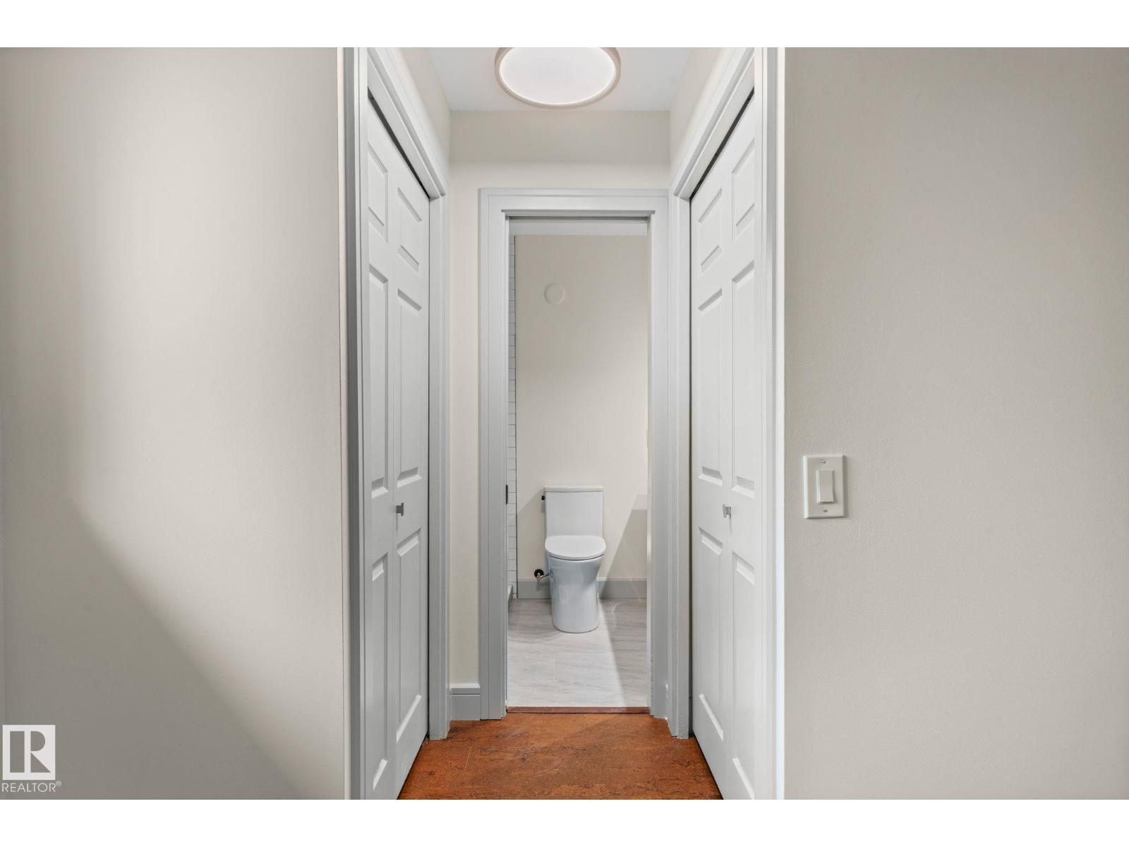 220 GREYSTONE TC - 22