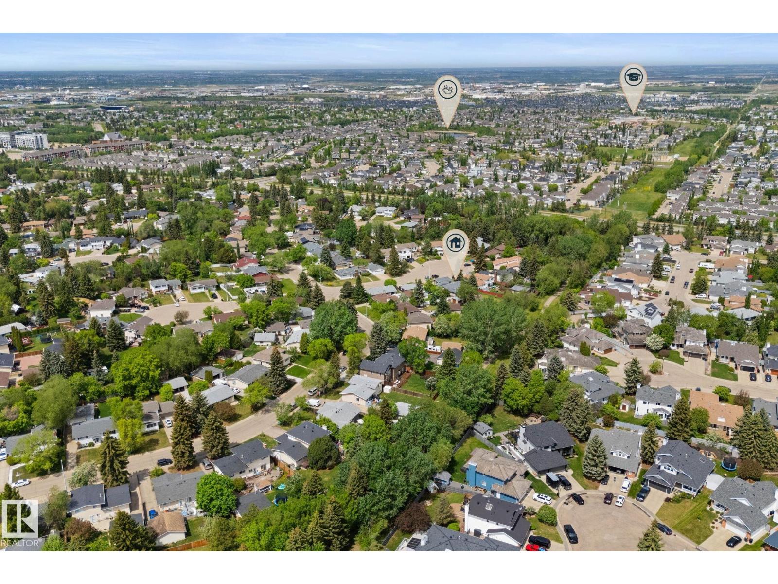 220 GREYSTONE TC - 37