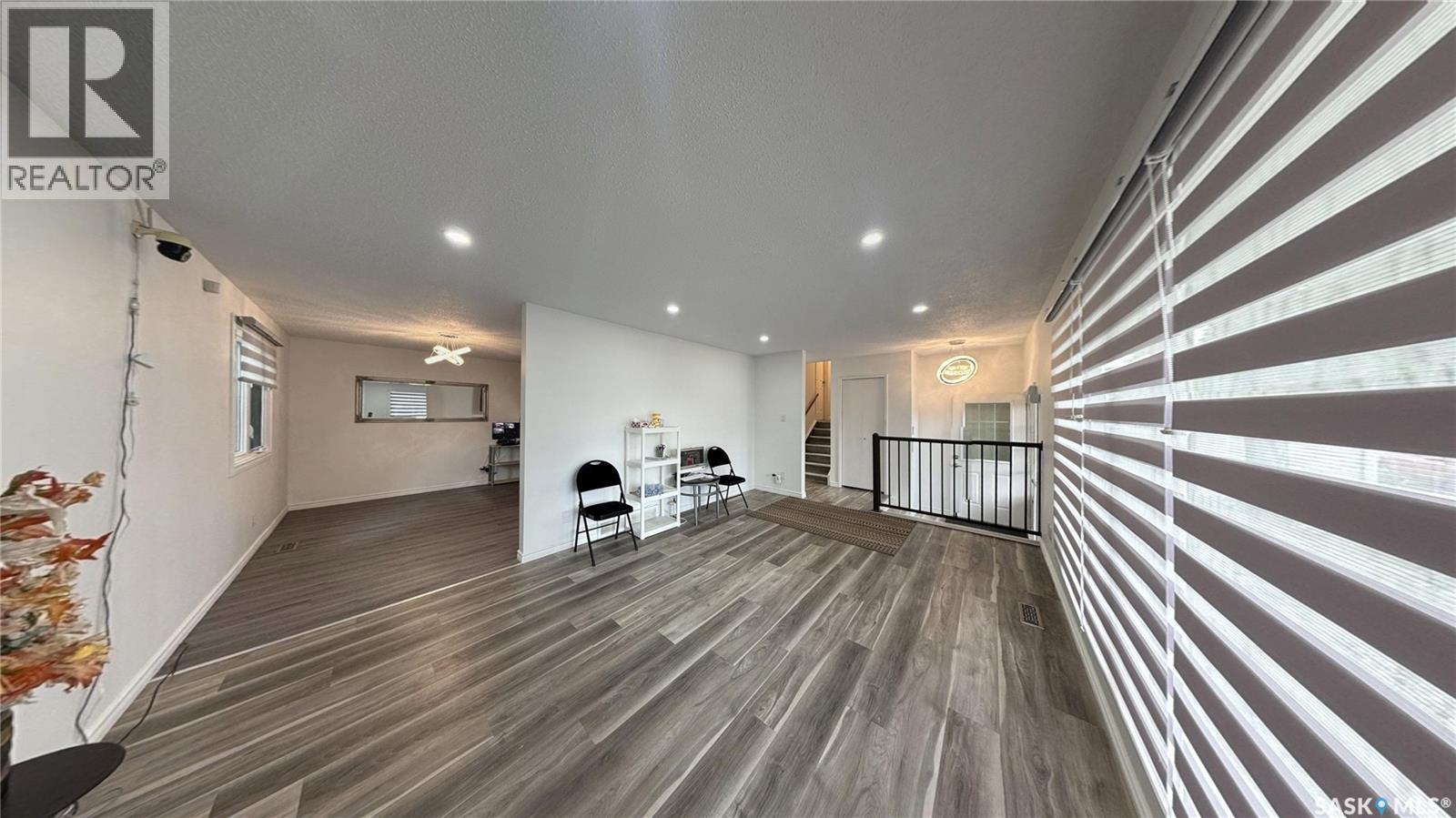 2 McDougall CRESCENT — photo 6