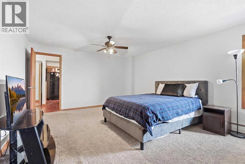 805, 320 Meredith Road NE — photo 10