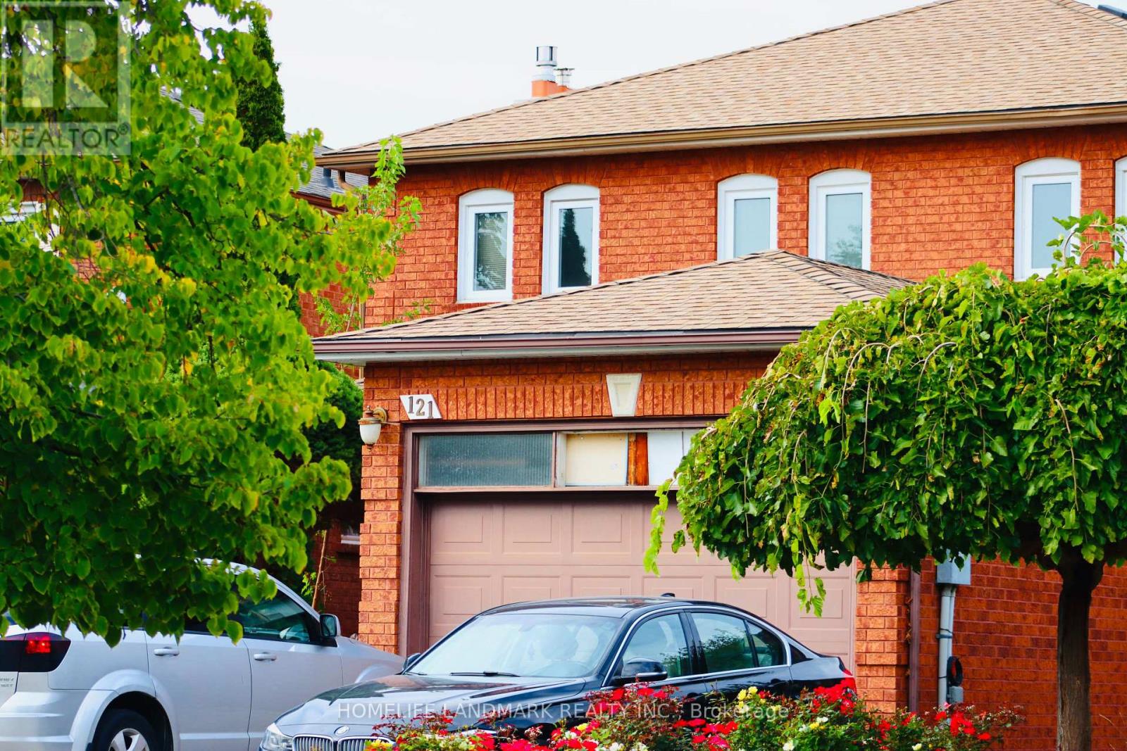 Photo of 121 HARMONIA CRESCENT