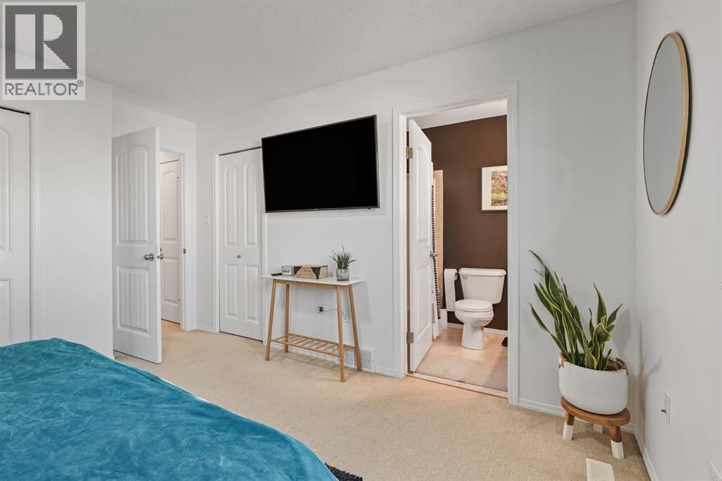 708 Mt Sundance Lane W — photo 15