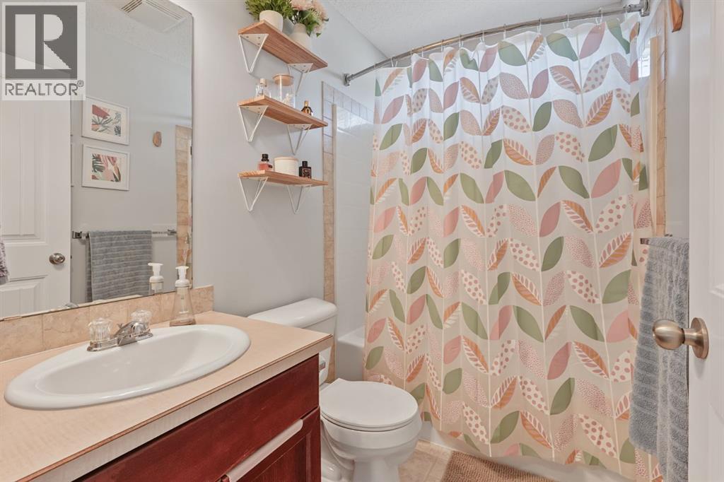 708 Mt Sundance Lane W — photo 12