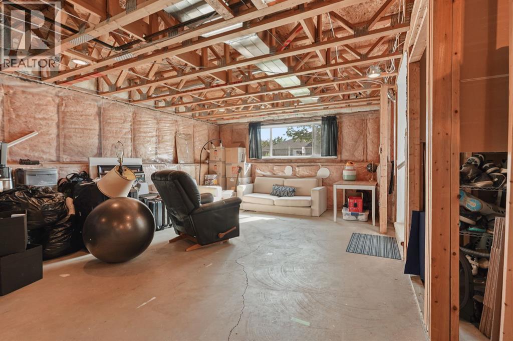 708 Mt Sundance Lane W — photo 18