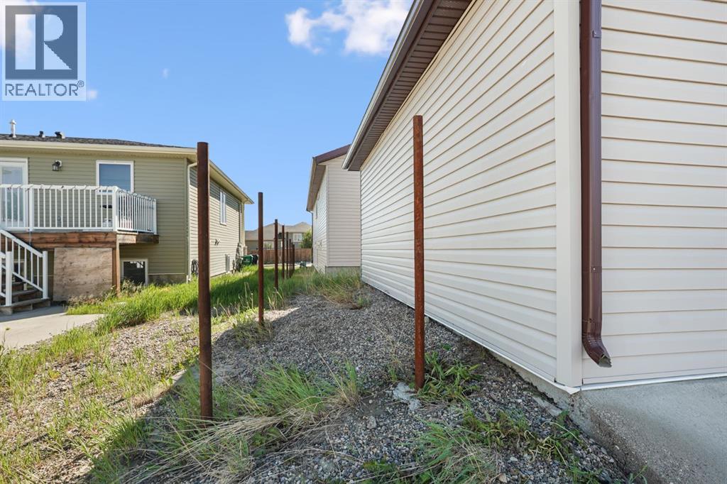 708 Mt Sundance Lane W — photo 30