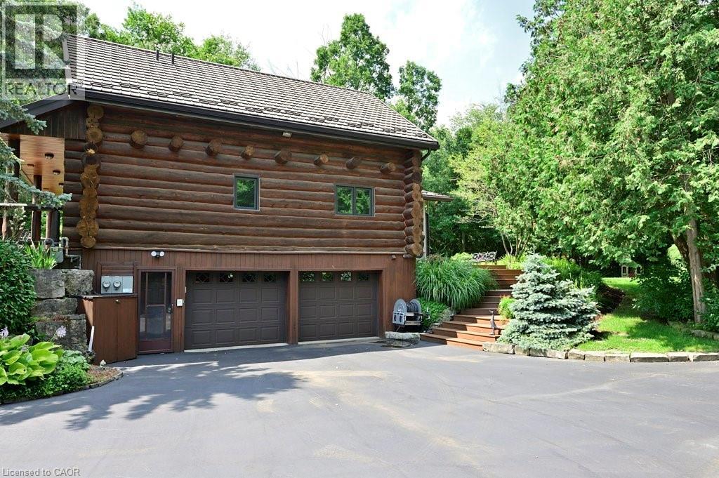 36 TALLWOOD Drive - 13