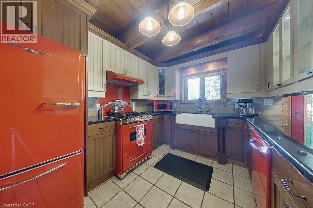 36 TALLWOOD Drive - 33