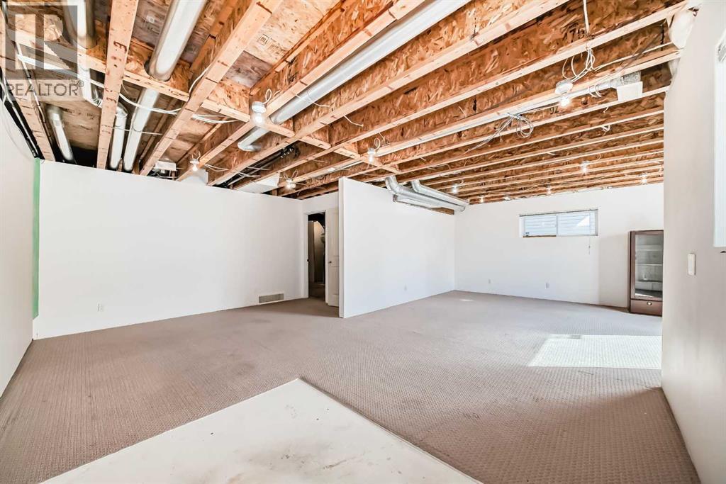 455 Hidden Creek Boulevard NW — photo 31
