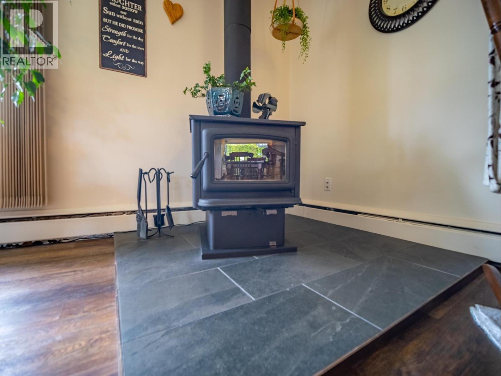 869 SCHREINER Street - 12