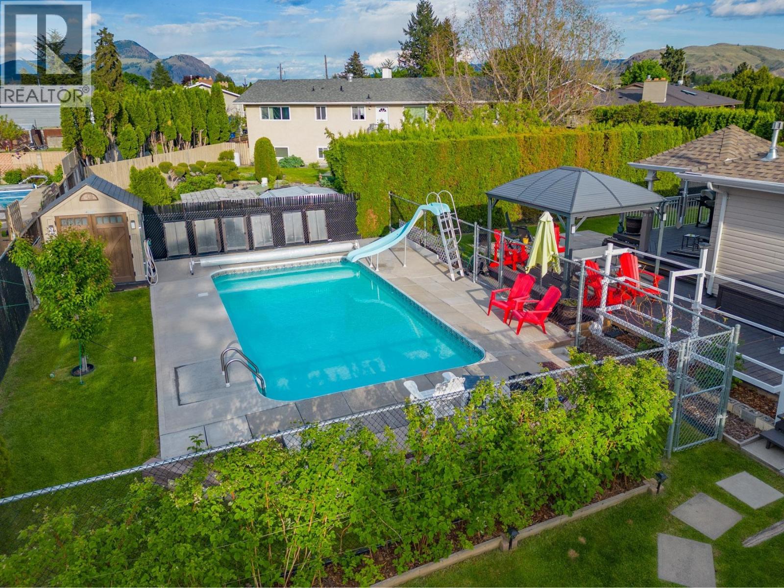 869 SCHREINER Street - 41