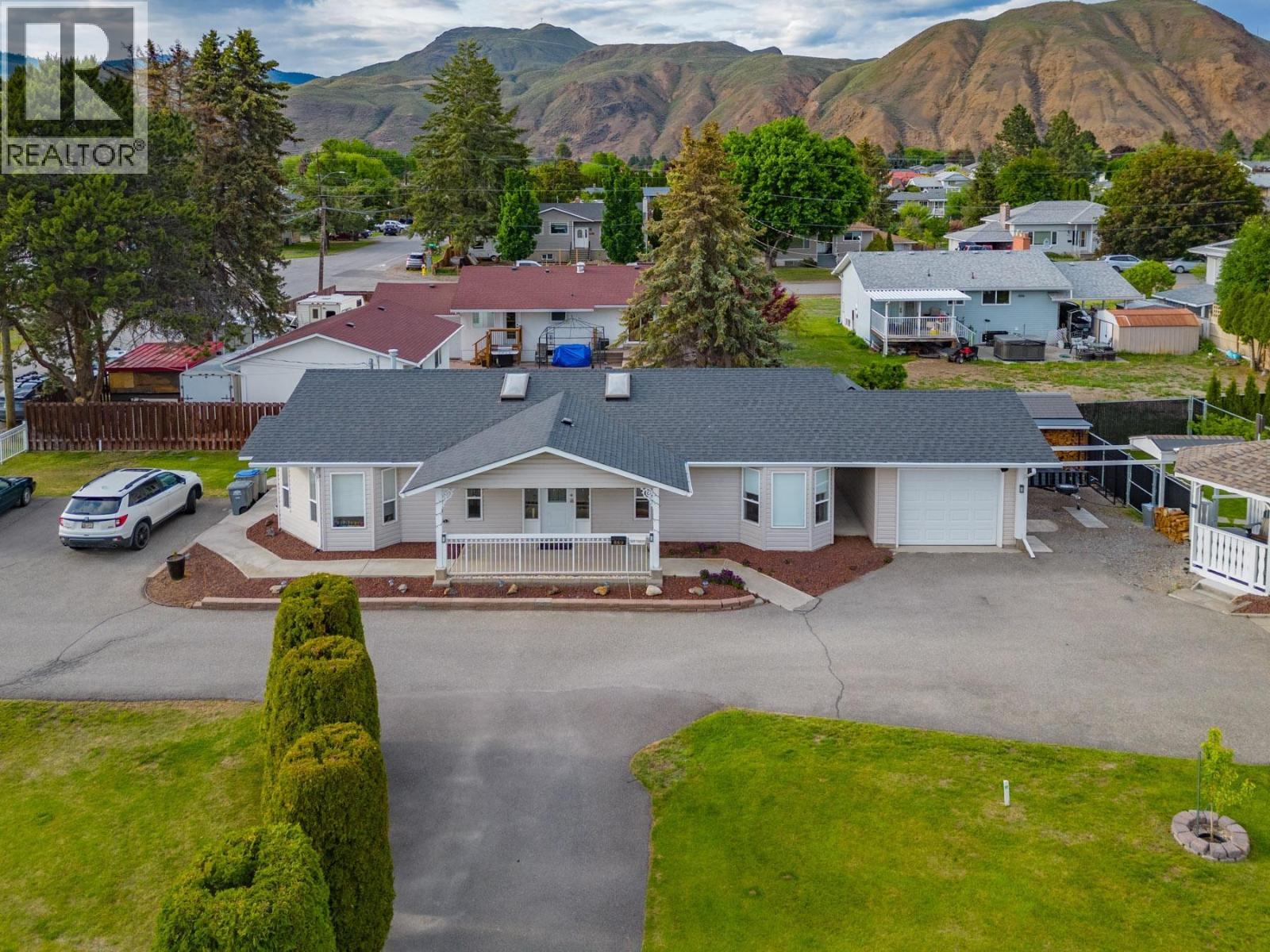869 SCHREINER Street - 55
