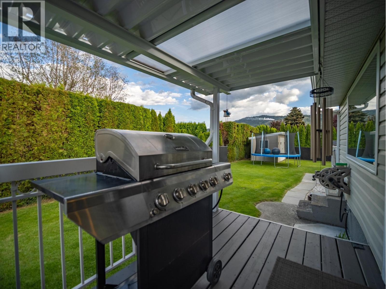 869 SCHREINER Street - 47