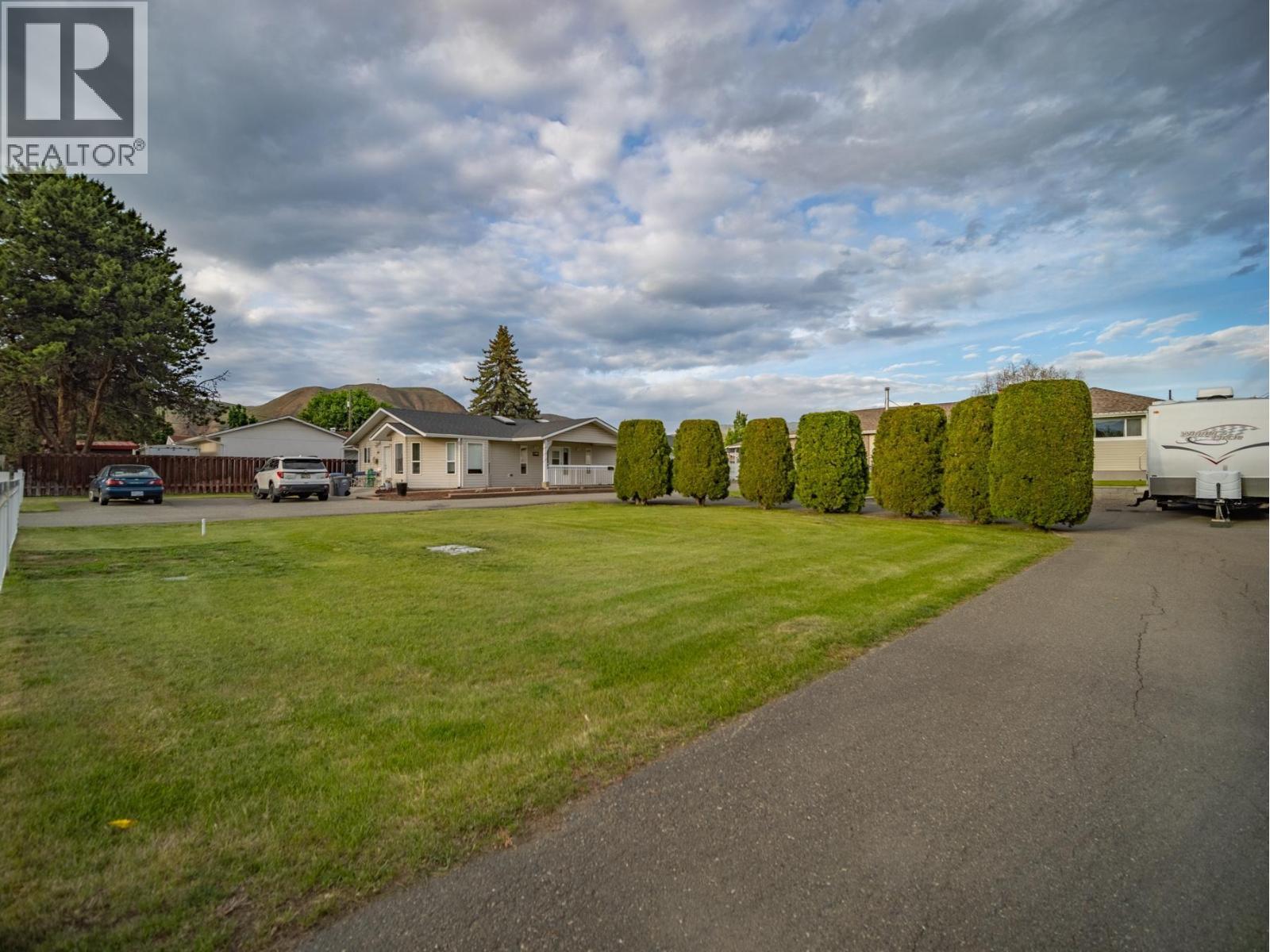 869 SCHREINER Street - 58