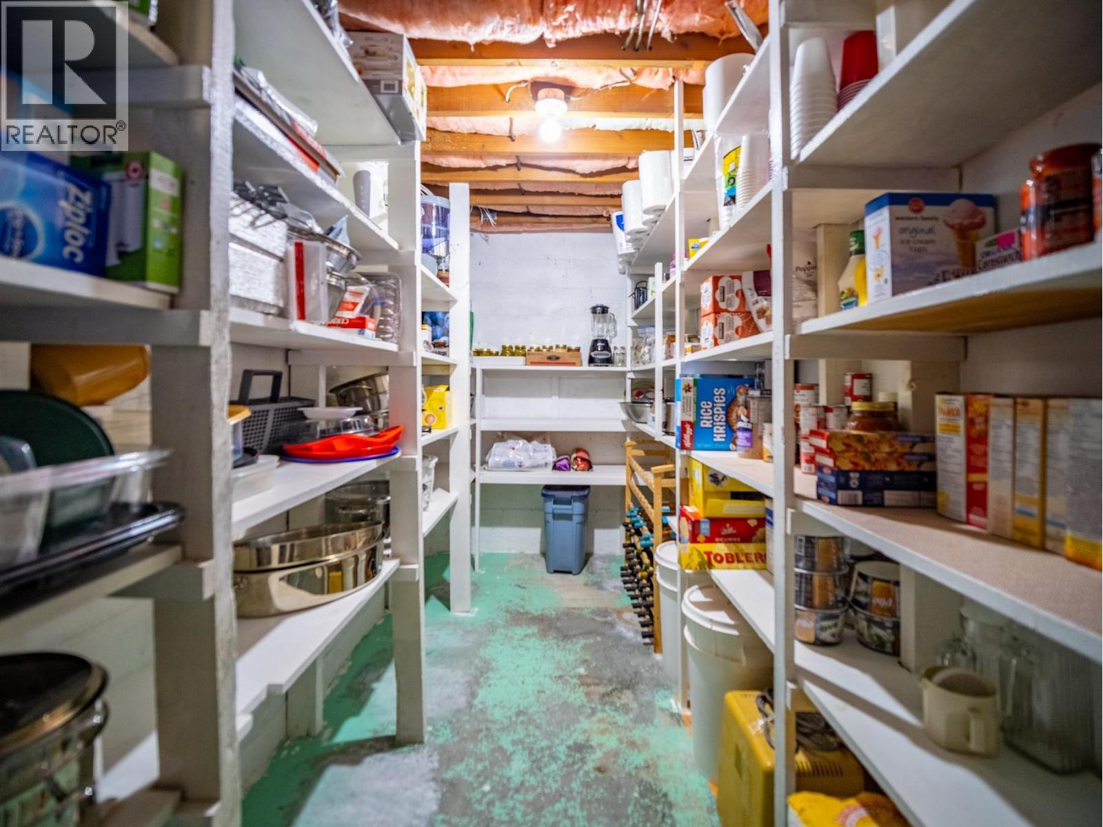869 SCHREINER Street - 29
