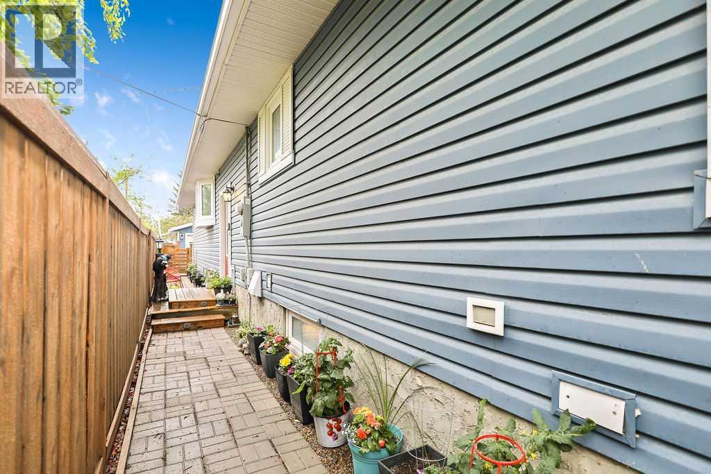 723 5 Avenue SW — photo 44