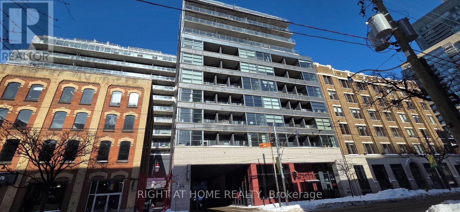 Listing photo of 911 - 478 KING STREET W