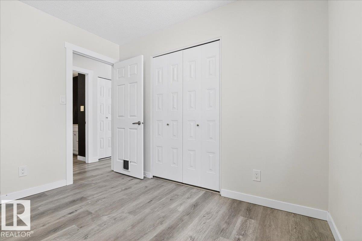 9915 173 AV NW - 13