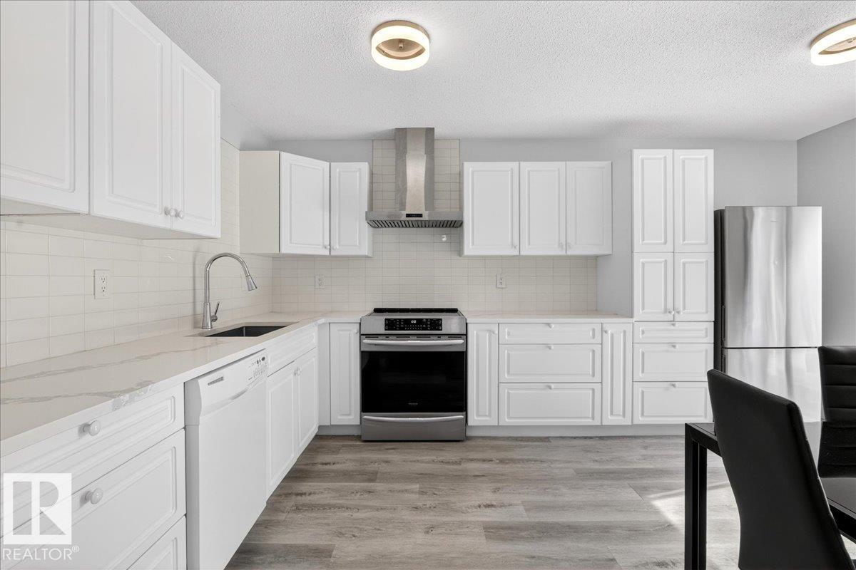 9915 173 AV NW - 19