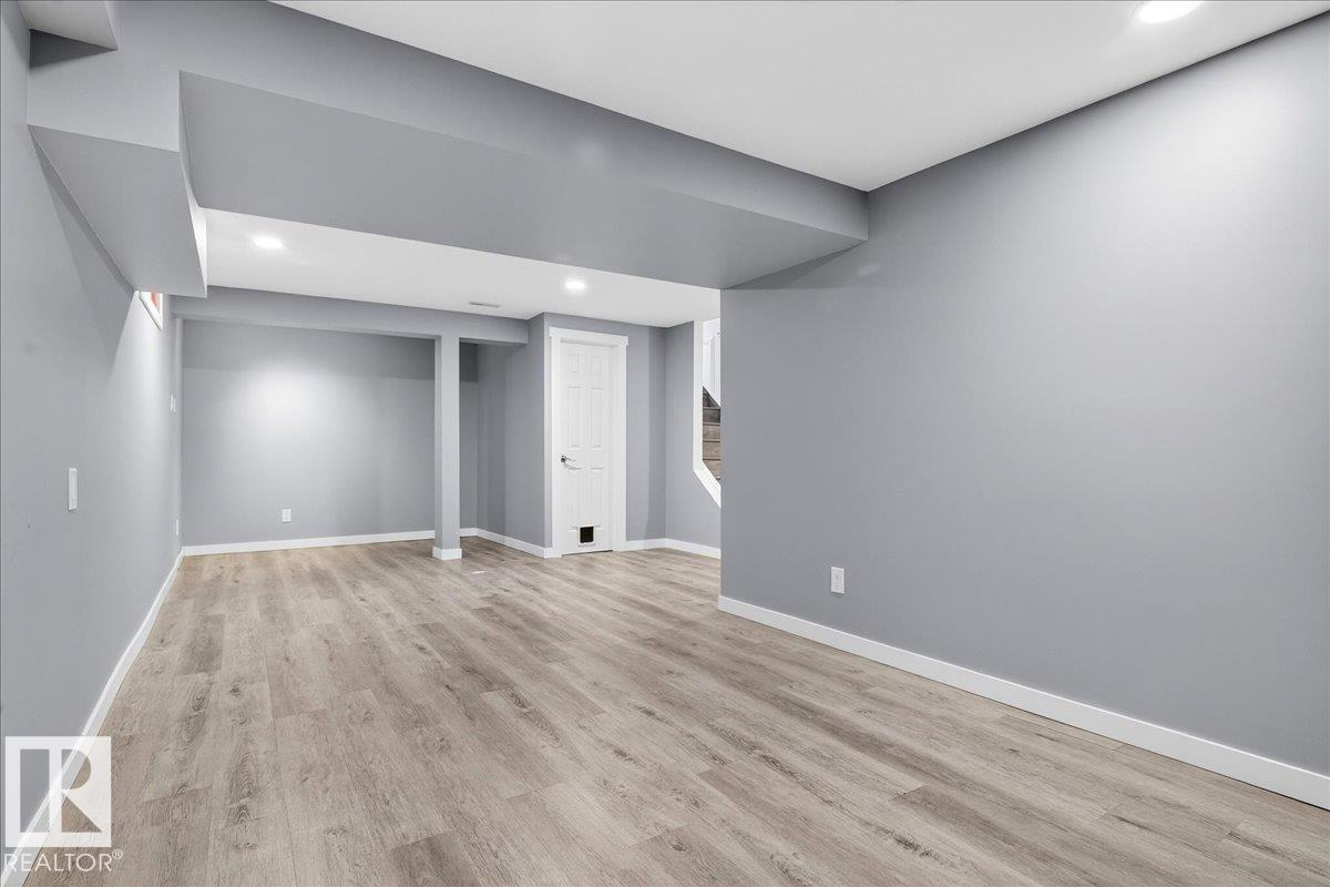 9915 173 AV NW - 27