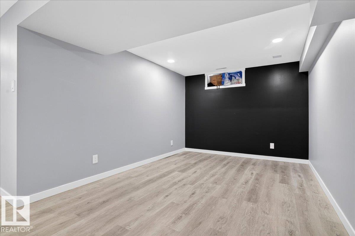 9915 173 AV NW - 26